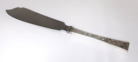 Hans Hansen. Sølvbestik. (830). Arvesølv no. 12. Kagekniv. Længde 28 cm.