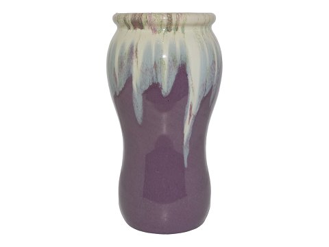 Michael Andersen art pottery
Early purple vase