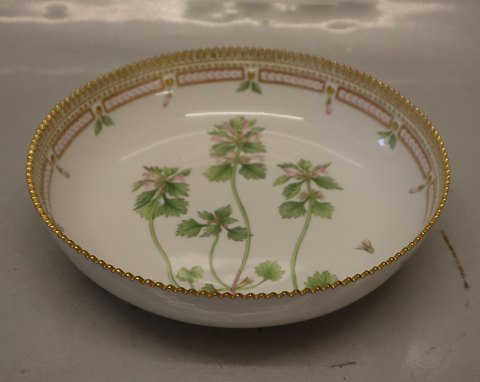 20-3504 Skål 180 cl  23 cm Kongelig Dansk Porcelæn Flora Danica