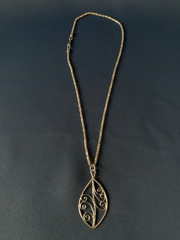 Silver necklace with pendant
Stamped 925S, length 42 cm.