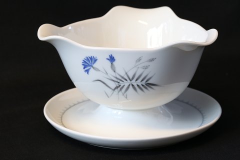 Bing & Grondahl Demeter (Cornflower) White
Gravy bowl
Deck No. 8