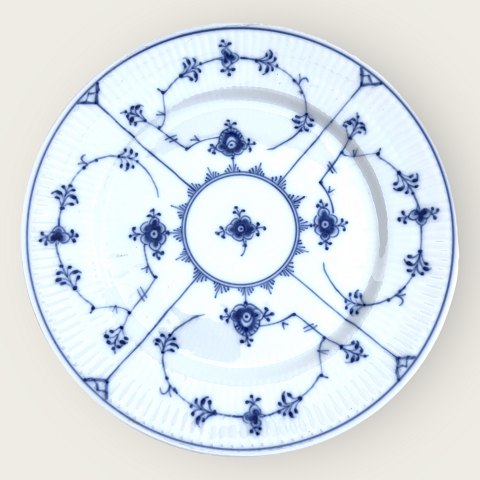 Royal Copenhagen
Blue Fluted
Plain
Plate
#1/ 185
*DKK 450