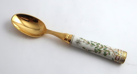 Royal Copenhagen. Flora Danica. Dinner spoon. Sterling silver from Georg Jensen 
gilded. Length 21.5 cm