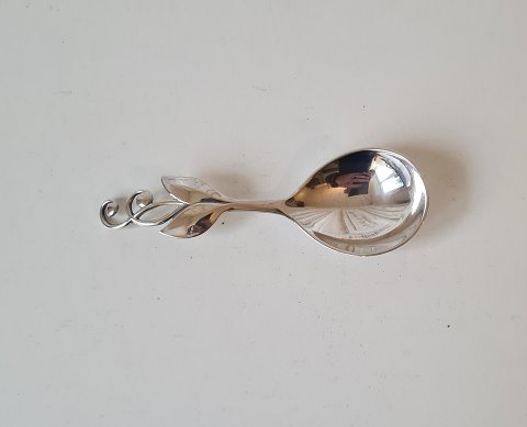 item no: 561049