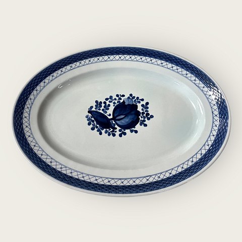 Royal Copenhagen
Tranquebar
Serveringsfad
#11/ 929
*200kr