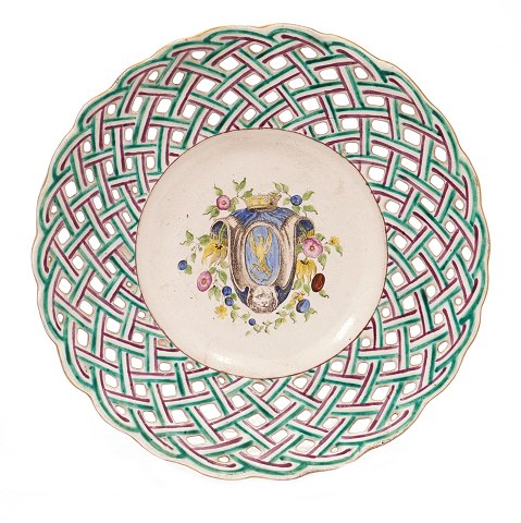 Rare 18th century Swedish faience plate signed 
Marieberg 1768. Made for the French ambassador 
Louis Auguste de Tonelier de Breteuil. D: 25,5cm