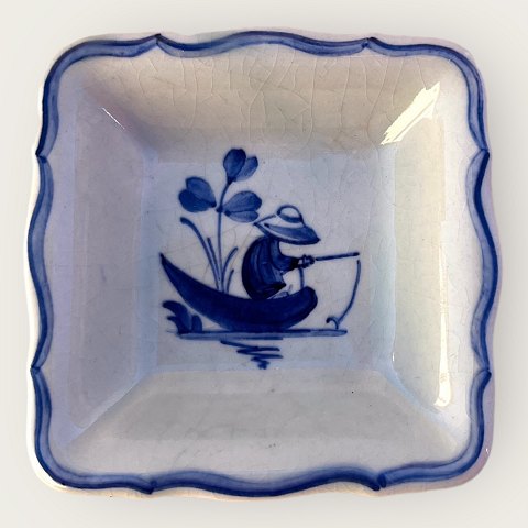 Royal Copenhagen
Tranquebar
Small bowl
#4024/ 1270
*DKK 50