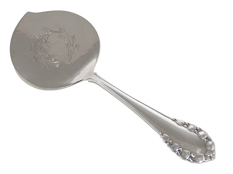 Georg Jensen Liljekonval
Dekoreret kagespade 22 cm.