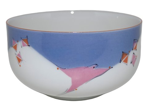 Royal Copenhagen 
Small round bowl by Ellen Malmer