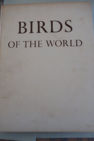 Birds of the world
A survey of the twenty-seven orders and one hundred and fifty-five families
Af Oliver L. Austin, Jr.
Illustreret af Arthur Singer
Paul Hamlyn
1961
Sideantal: 316
Sprog: engelsk