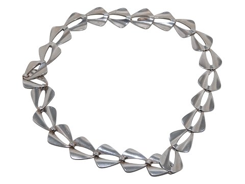 N.E. From silver
Modern necklace from 1950-1960