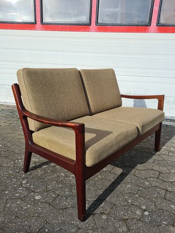 Ole Wanscher
sofa Kr. 3800,-