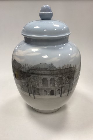 Bing og Grøndahl Unika Vase - Kongens Nytorv No. 271 af Sophus Jensen