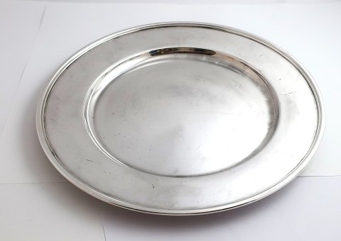 Sølvplet dækketallerken. 16 styk. Med lettere brugsspor. Diameter 28 cm.