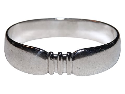 item no: 588381