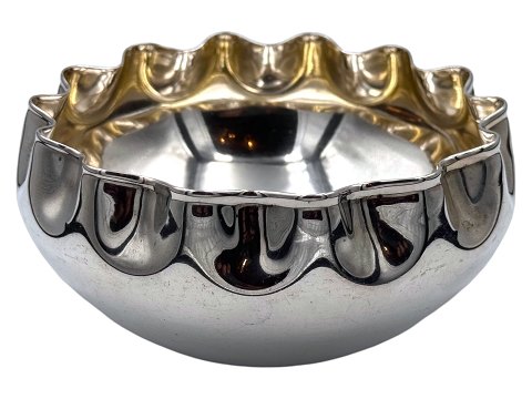 item no: 595197