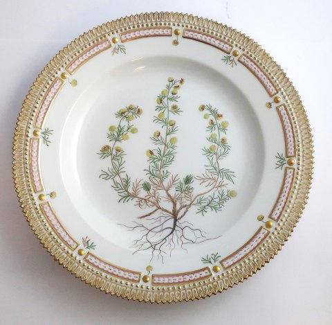 Royal Copenhagen Flora Danica. Dinner plate. Design # 3549. Diameter 25 cm. (1 
quality). Artemisia rupestris L