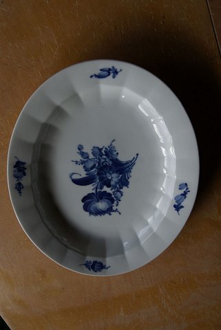 item no: po-Kantet ovalt fad 8539