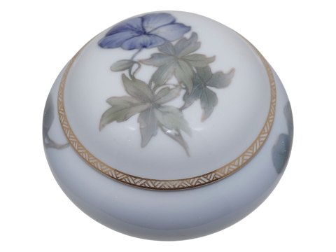 Royal Copenhagen 
Art Nouveau skål med låg fra 1898-1923