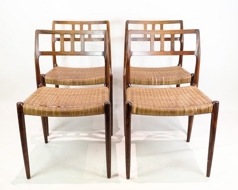 Sæt Af 4 Spisebordsstole - Model 79 - Palisander & Planflet - Niels Otto Møller 
- JL Møllers Møbelfabrik - 1960erne
Flot stand

