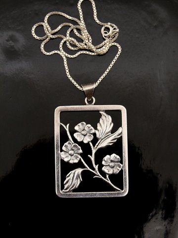 item no: 610185