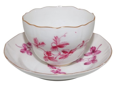Royal Copenhagen
Coffeecup with pink flowers from around 1890