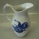 Royal 
Copenhagen Blue 
FLower braided 
8051-10 Milch 
Pitcher 20 cm 
In mint and 
nice condition