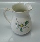 Bing and 
Grondahl 
Heimdahl 189 
Creamer 10.5 cm 
2.25 dl - Cream 
porcelain with 
gold rim 
decorated ...