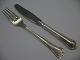 Herregårds 
frokost bestik 
bestående af 
frokostkniv 
længde 18.9 cm 
til kr. 395, 
frokostgaffel 
...