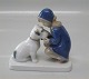 Bing & Grøndahl 
B&G 2163 Pige 
med hund 11 cm 
Claire Weiss 2. 
sort I fin og 
hel stand. 
