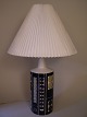 Aluminia Lampe, Design Ingerlise Kofoed, h:74 med skærm