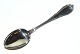 Juliane Marie 
Sølv Bestik
Fogh 
Kagegaffel	13,5 
cm.
Marmeladeske	13 
cm.
Oplukker	10 
...