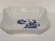 Blue Flower Curved
Square bowl for potatoes