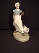 Figure.
Goose Girl
RC no 528
Royal 
Copenhagen.
1 sorting