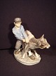 Figure.
Boy with Calf.
Royal 
Porcelain No 
772
Royal 
Copenhagen
1 sorting
Price USD 
118,-
