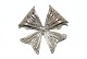 Filigran Broche 
i sølv. 
Stempel: 830S
Diameter 41 
mm.
Flot & 
Velholdt stand.