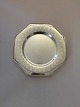 Hans Hansen 
Sterling Silver 
Fad af Karl 
Gustav Hansen 
No 452. 
Designet i 
1952. Måler 
30cm and is ...