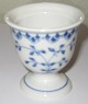 Bing & Grondahl 
Dickens Egg Cup 
No 696. 
Measures 6,3cm 
and in good 
condition.