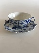 Royal 
Copenhagen 
Musselmalet 
Helblonde Tekop 
med Underkop No 
1130. Måler 
10cm. I fin hel 
stand. ...
