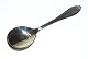 Svea Sølvbestik
Slagelse
Marmeladeske 
14 cm.
Serveringsske 
20,5 cm.
Sukkerske 12,5 
...