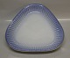 2 pcs in stock
Bing and 
Grondahl 
Ballerina with 
gold 354 RC 
Triangular 
pickle dish 23 
cm (040) ...
