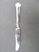 Herregaard
Frugtkniv. 830 
sølv L. 12,5 
cm.
pris kr. 425,-

