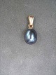 Perlevedhæng 
med ægte perle.
guld 14k
kontakt for 
pris