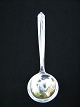 Evald Nielsen.
Kartoffelske.
Tre Tårnet 
sølv. 830s
L. 24,5 cm.
Vægt: 141 
gram.
Kontakt for 
...