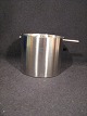 Stelton 
Ashtray. 
Stelton 
Stainless 
Denmark 18 / 8
 
 Item No. 
138379