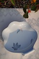 Løvfald Bing & 
Grøndahl 
porcelæn. B&G 
Løvfald 
bladformet 
asiet nr. 42.  
Længde 17 X 
17cm.1. ...