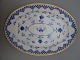 B&G Dickens 
Serveringsfad 
Nr.15 L:40,5cm. 
B:28,5cm.