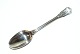 Rosenborg 
Sølvbestik
Anton 
Michelsen
Bouillionske	14,5 
cm.
Dessertske 
m/Grav	18,5 ...