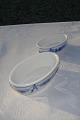 "Empire" Bing & 
Grondahl 
porcelain. B&G 
Empire Salt 
cellar. 7,8 X 
4,5 cm. and 6.7 
X 3.9 cm. 1. 
...