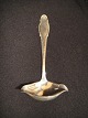 Frisjenborg.
Sovseske.
Tretårnet sølv 
fra år 1928
Længde:: 17 
cm.